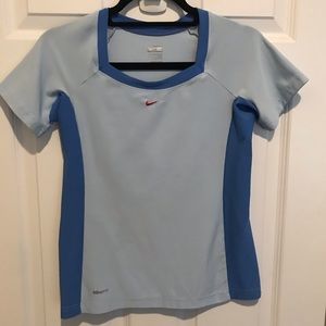 NIKE Dry-Fit Shirt